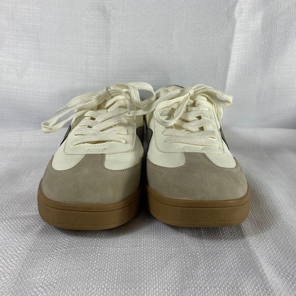 DV Dolce Vita Voyage Sneakers Womens 9 Cream Tan Grey Leather Suede Low Top Gum - Picture 2 of 8